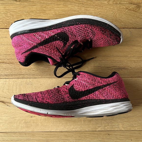 Women’s Nike Pink Flyknit Lunar 3 Running Shoes Sz. 7.5 Sneakers Workout Gear - Picture 3 of 8